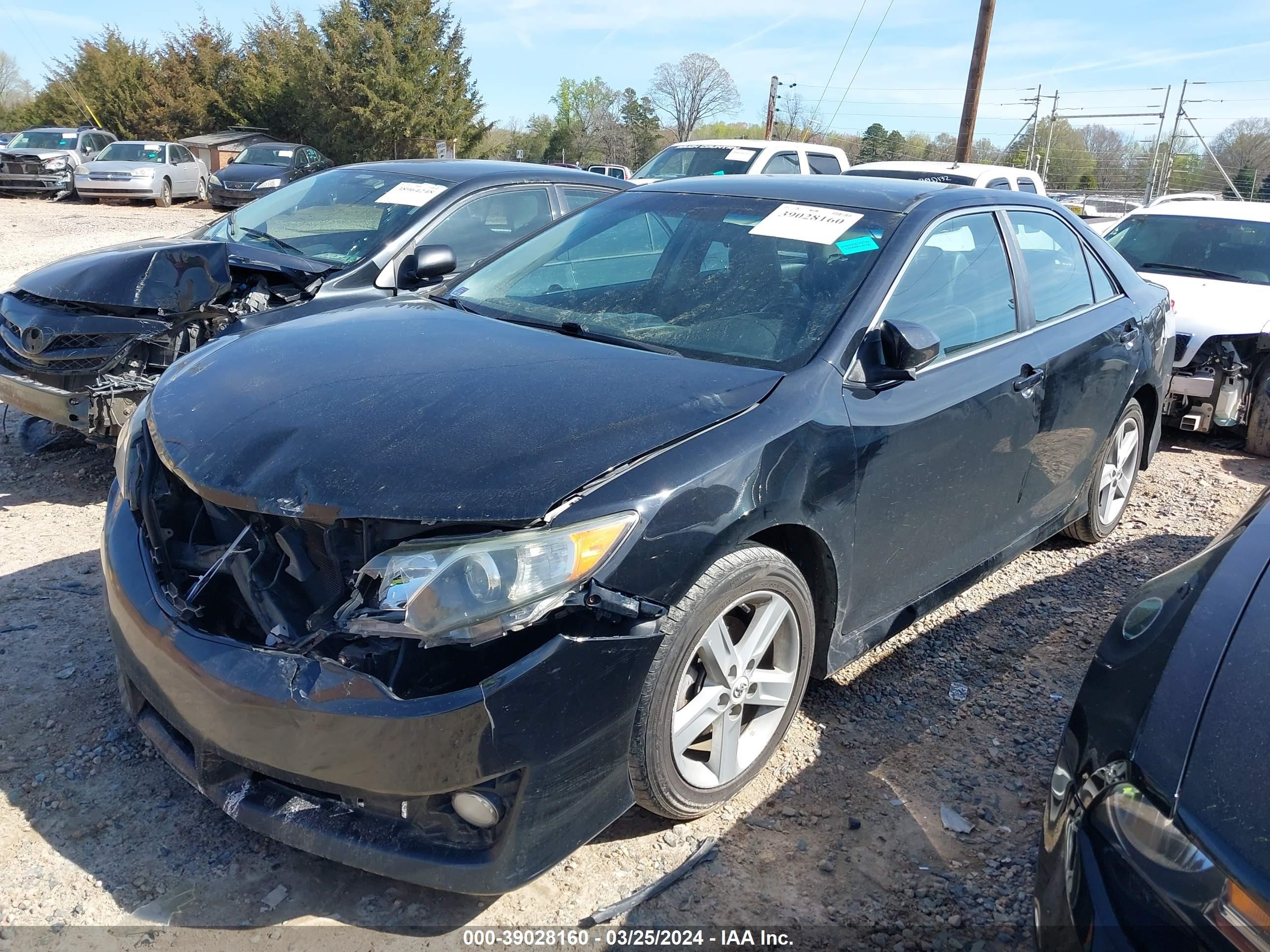 Photo 1 VIN: 4T1BF1FK7CU020728 - TOYOTA CAMRY 