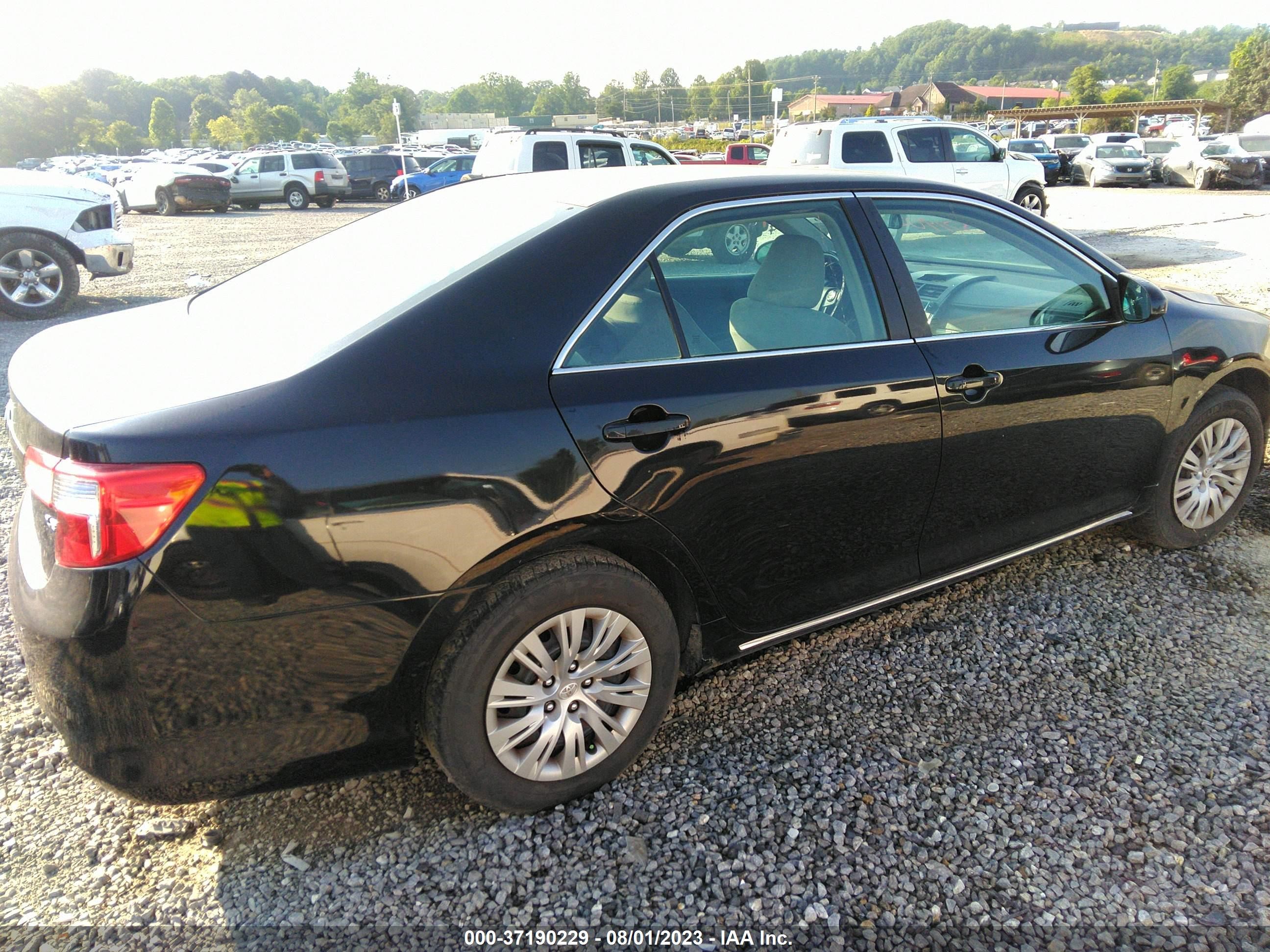 Photo 3 VIN: 4T1BF1FK7CU051445 - TOYOTA CAMRY 