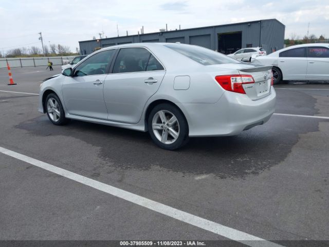 Photo 2 VIN: 4T1BF1FK7CU067421 - TOYOTA CAMRY 