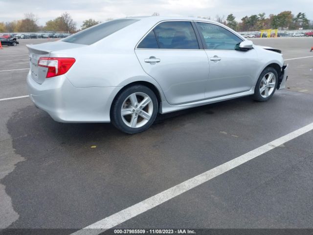 Photo 3 VIN: 4T1BF1FK7CU067421 - TOYOTA CAMRY 