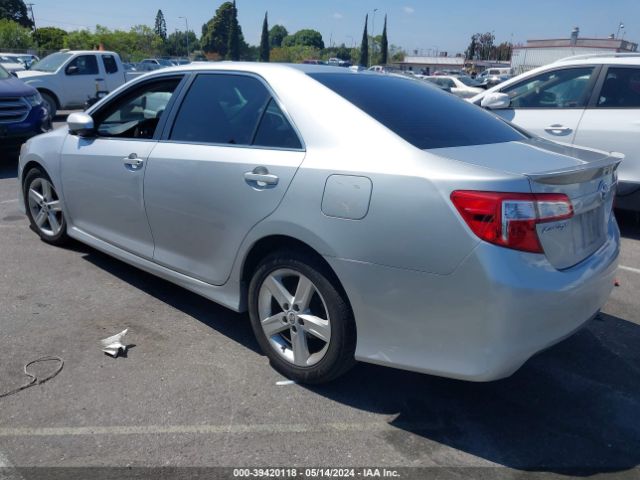 Photo 2 VIN: 4T1BF1FK7CU074420 - TOYOTA CAMRY 