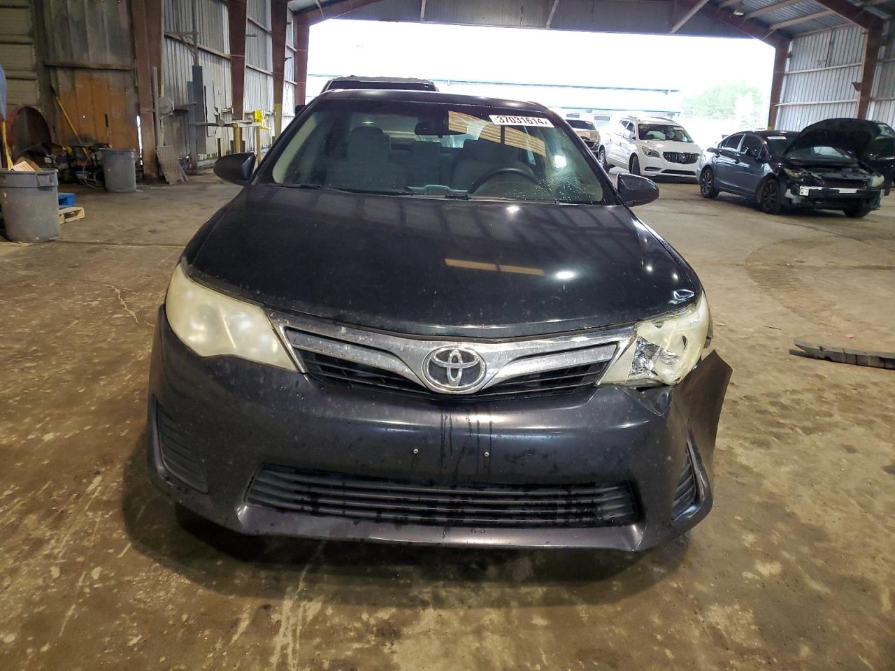 Photo 4 VIN: 4T1BF1FK7CU088947 - TOYOTA CAMRY 