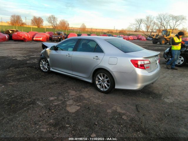 Photo 2 VIN: 4T1BF1FK7CU123096 - TOYOTA CAMRY 