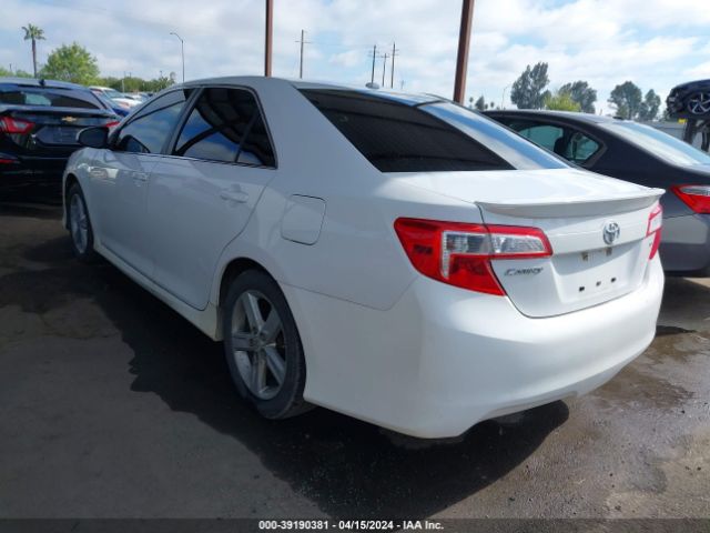 Photo 2 VIN: 4T1BF1FK7CU132655 - TOYOTA CAMRY 