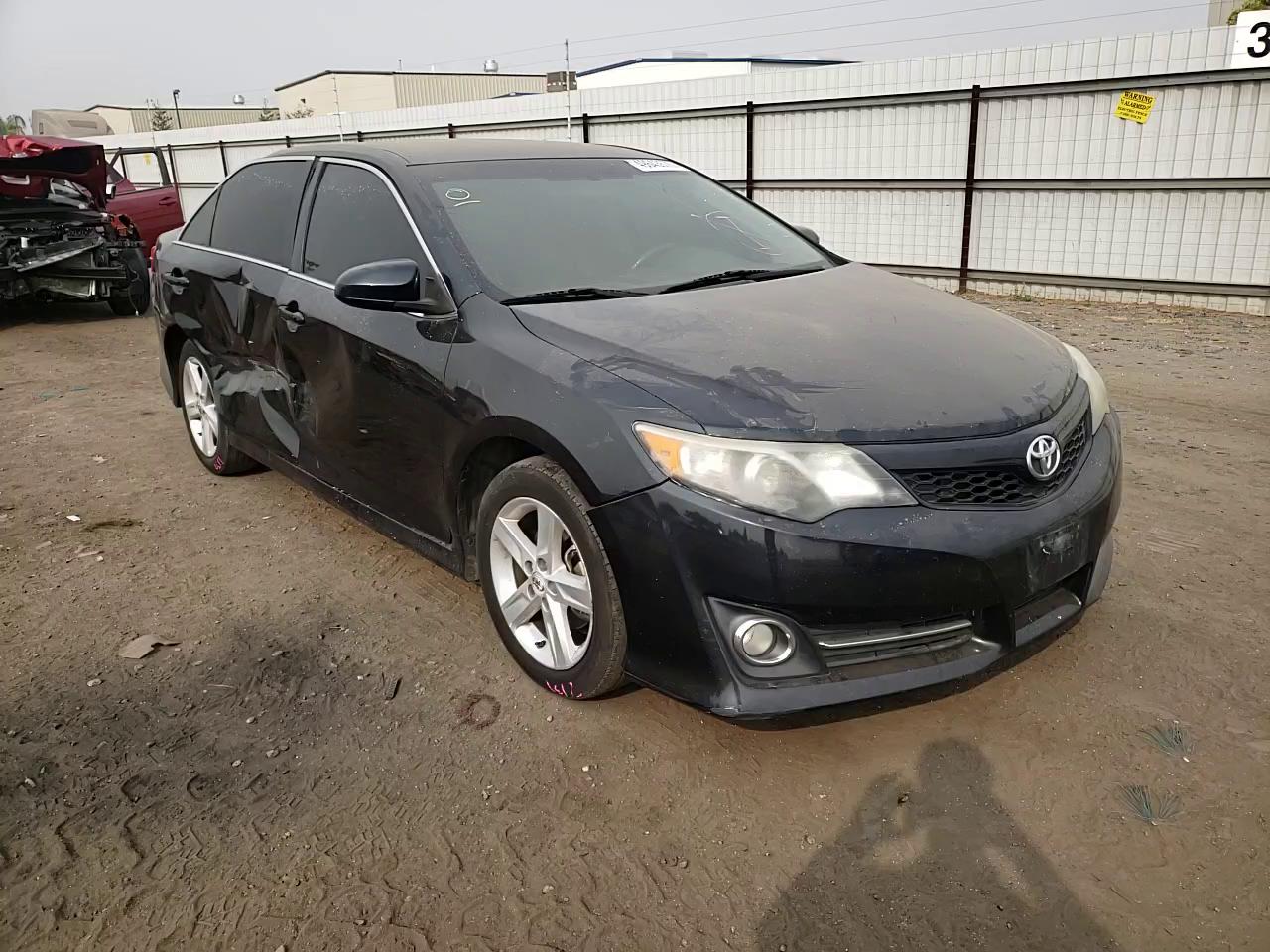 Photo 10 VIN: 4T1BF1FK7CU164814 - TOYOTA CAMRY 