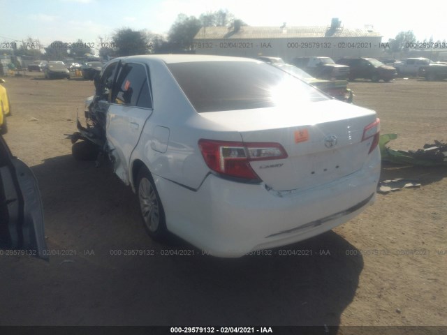 Photo 2 VIN: 4T1BF1FK7CU174615 - TOYOTA CAMRY 