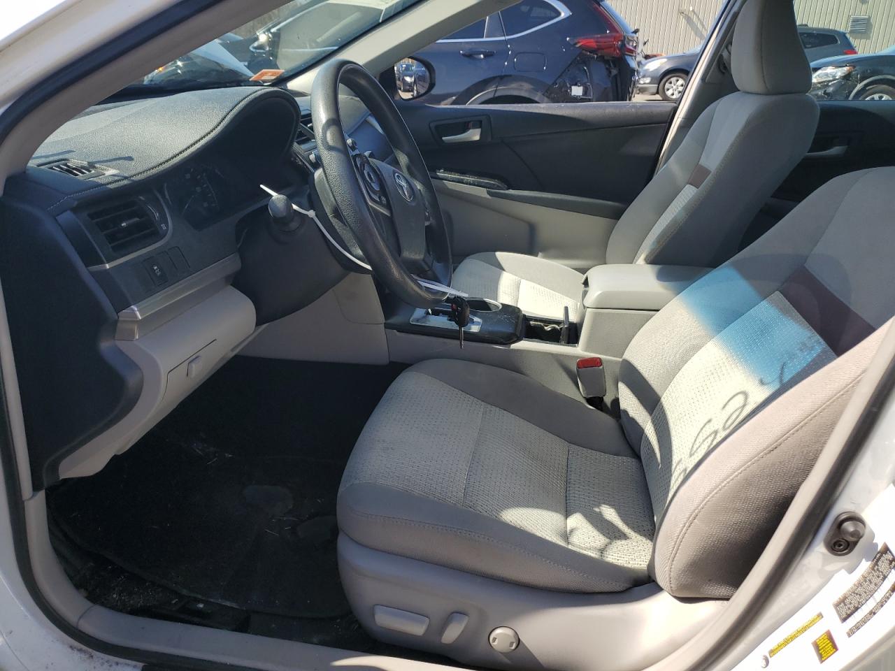 Photo 6 VIN: 4T1BF1FK7CU185209 - TOYOTA CAMRY 