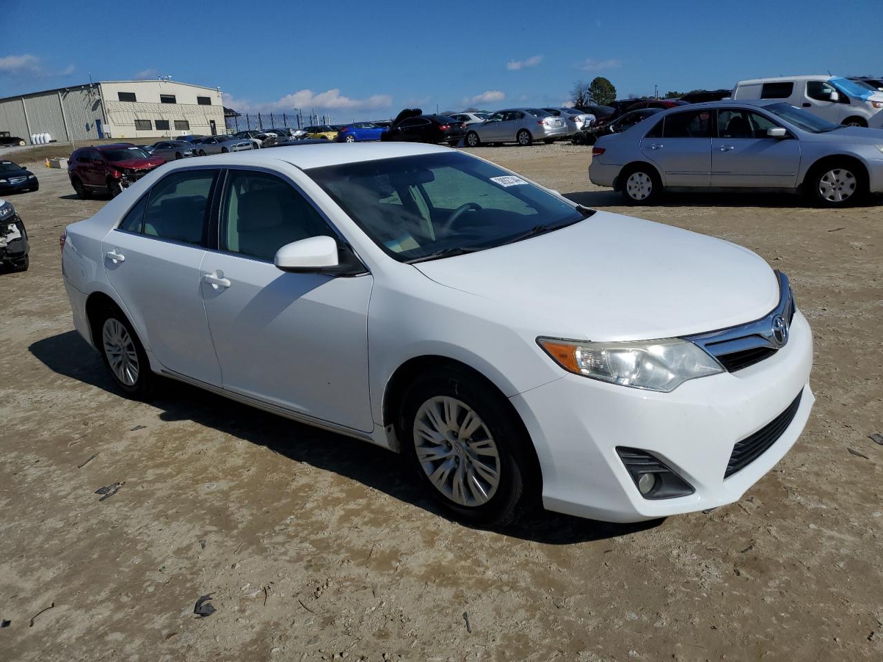 Photo 3 VIN: 4T1BF1FK7CU550536 - TOYOTA CAMRY 