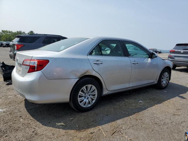 Photo 2 VIN: 4T1BF1FK7CU601811 - TOYOTA CAMRY BASE 