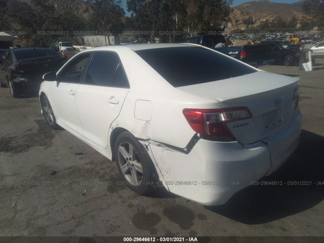 Photo 2 VIN: 4T1BF1FK7CU608922 - TOYOTA CAMRY 