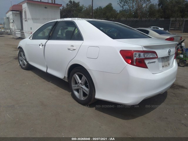 Photo 2 VIN: 4T1BF1FK7DU223118 - TOYOTA CAMRY 