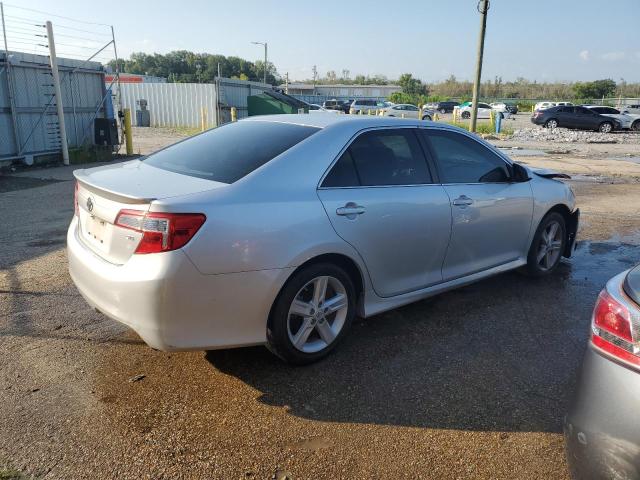 Photo 2 VIN: 4T1BF1FK7DU265675 - TOYOTA CAMRY 