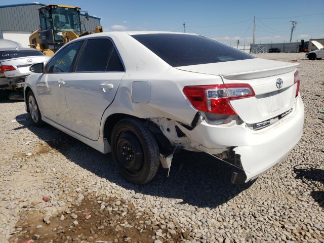 Photo 2 VIN: 4T1BF1FK7DU638990 - TOYOTA CAMRY L 