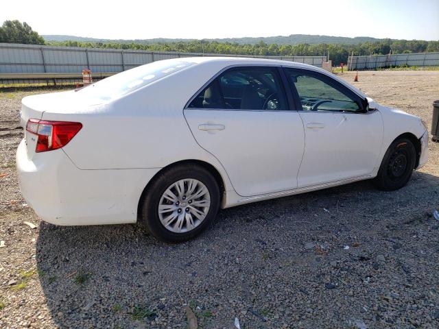 Photo 2 VIN: 4T1BF1FK7DU641680 - TOYOTA CAMRY L 