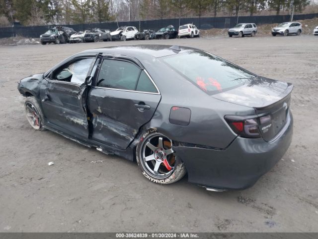 Photo 2 VIN: 4T1BF1FK7DU654638 - TOYOTA CAMRY 