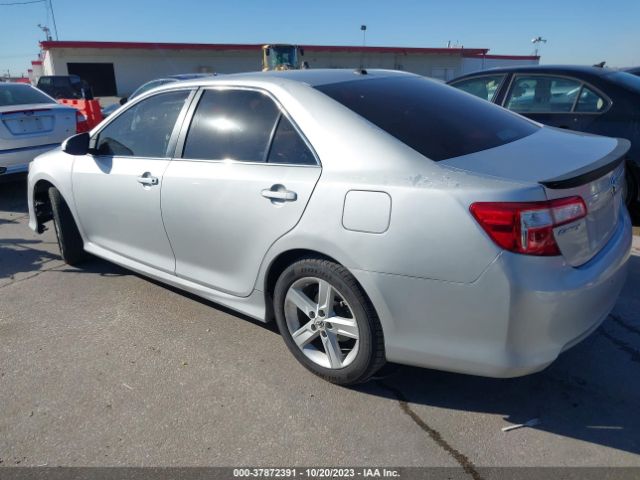 Photo 2 VIN: 4T1BF1FK7DU658124 - TOYOTA CAMRY 