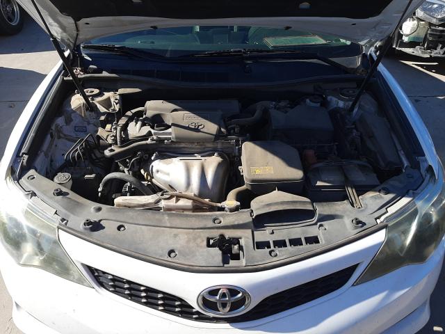 Photo 6 VIN: 4T1BF1FK7DU666000 - TOYOTA CAMRY L 