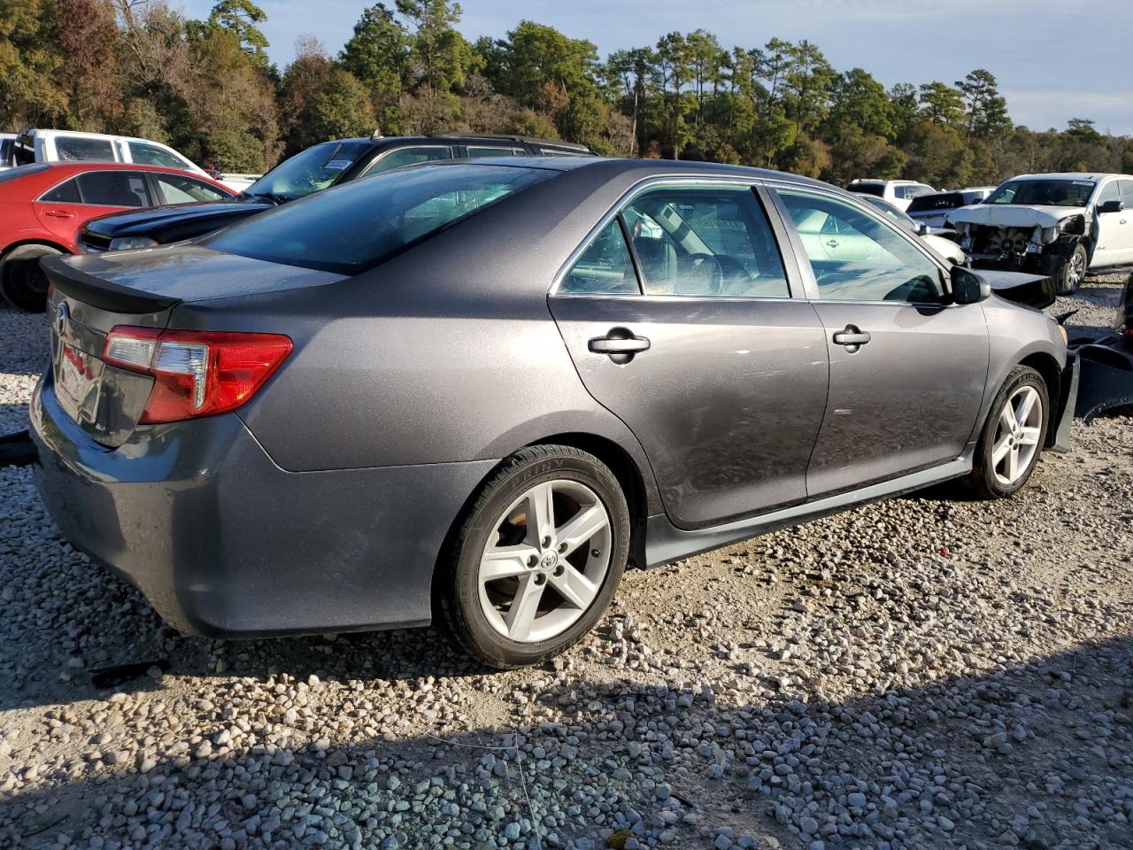 Photo 2 VIN: 4T1BF1FK7DU699451 - TOYOTA CAMRY 