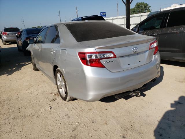 Photo 2 VIN: 4T1BF1FK7DU720993 - TOYOTA CAMRY L 