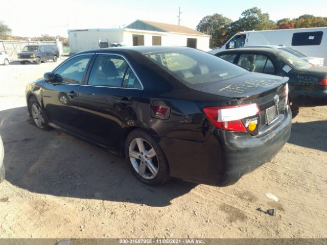 Photo 2 VIN: 4T1BF1FK7EU302922 - TOYOTA CAMRY 