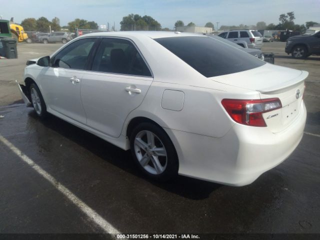 Photo 2 VIN: 4T1BF1FK7EU401336 - TOYOTA CAMRY 