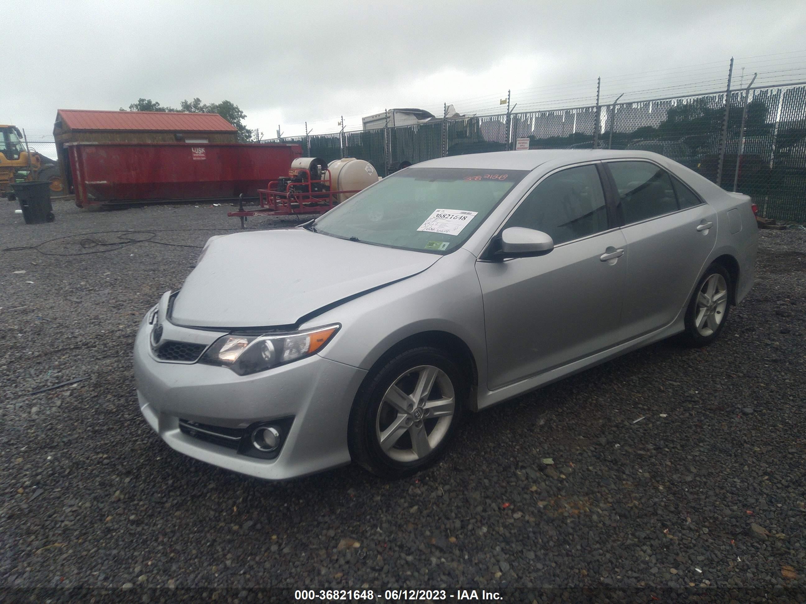 Photo 1 VIN: 4T1BF1FK7EU409114 - TOYOTA CAMRY 