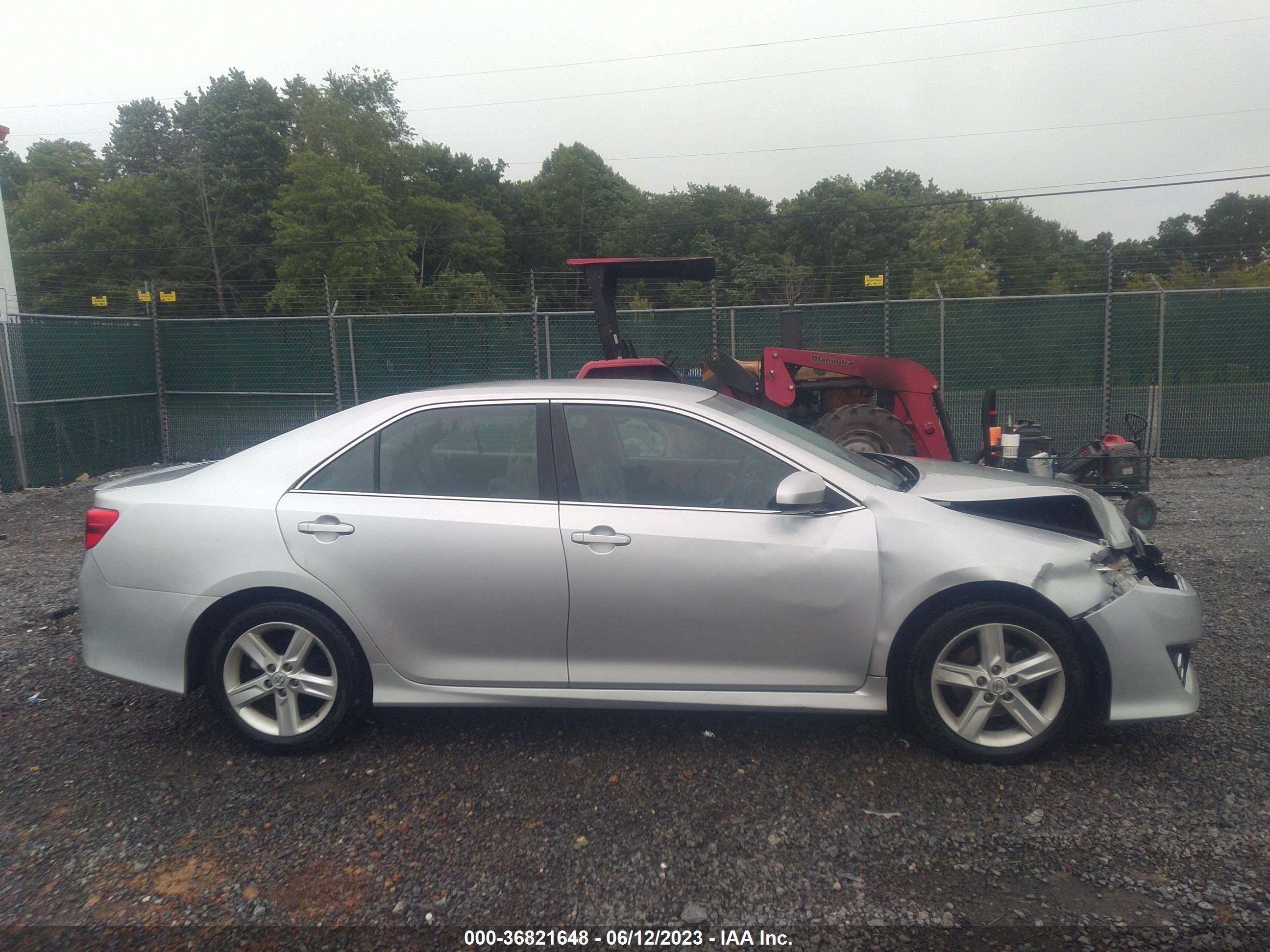 Photo 12 VIN: 4T1BF1FK7EU409114 - TOYOTA CAMRY 