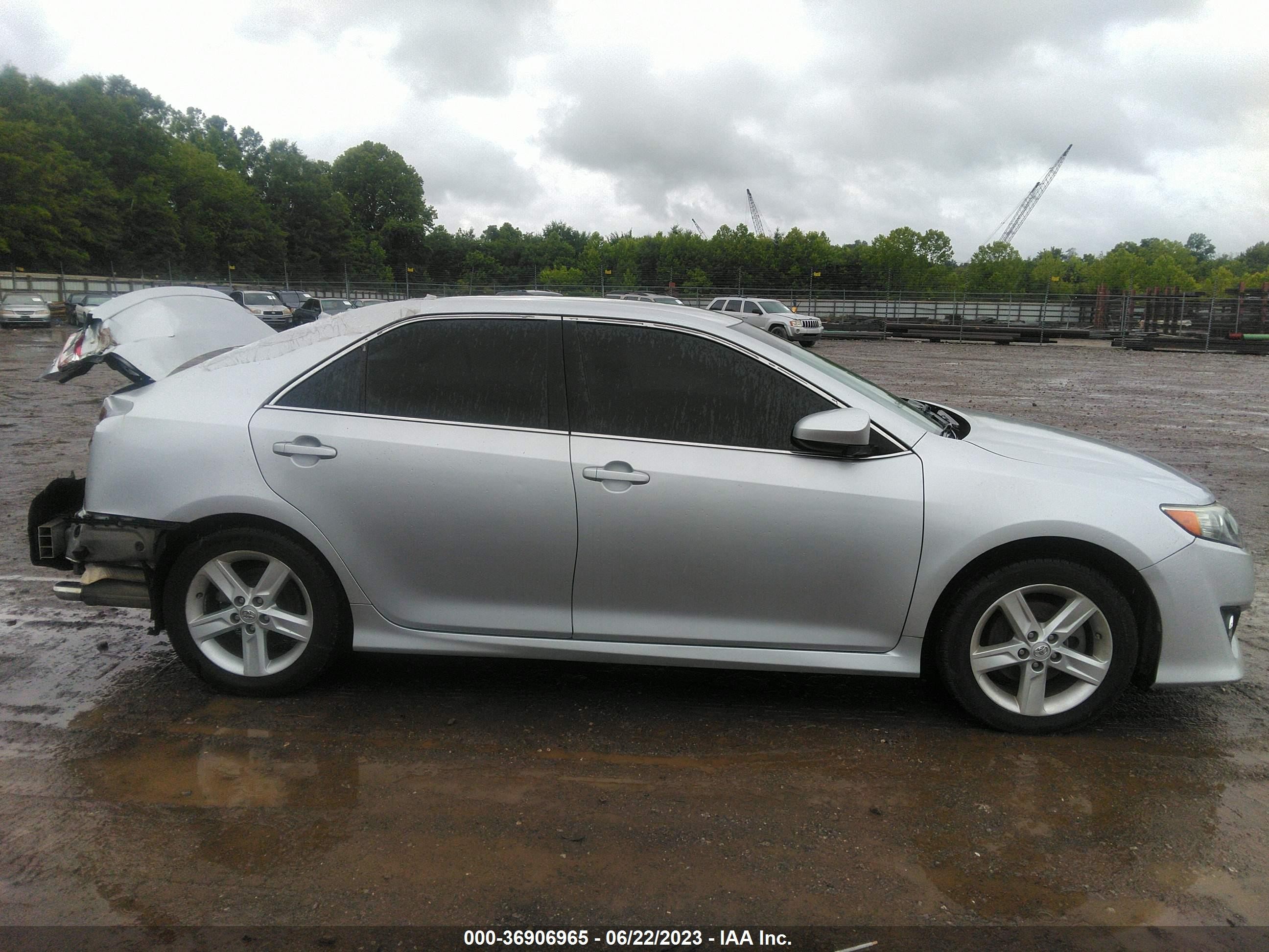 Photo 12 VIN: 4T1BF1FK7EU450097 - TOYOTA CAMRY 