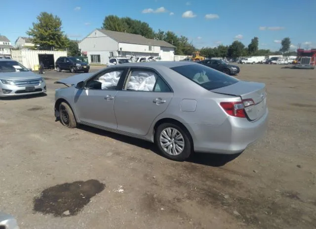 Photo 2 VIN: 4T1BF1FK7EU450441 - TOYOTA CAMRY 