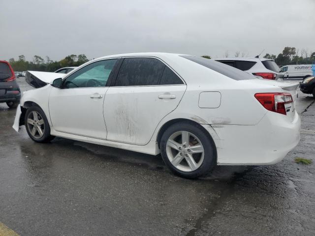 Photo 1 VIN: 4T1BF1FK7EU457468 - TOYOTA CAMRY L 