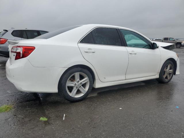 Photo 2 VIN: 4T1BF1FK7EU457468 - TOYOTA CAMRY L 