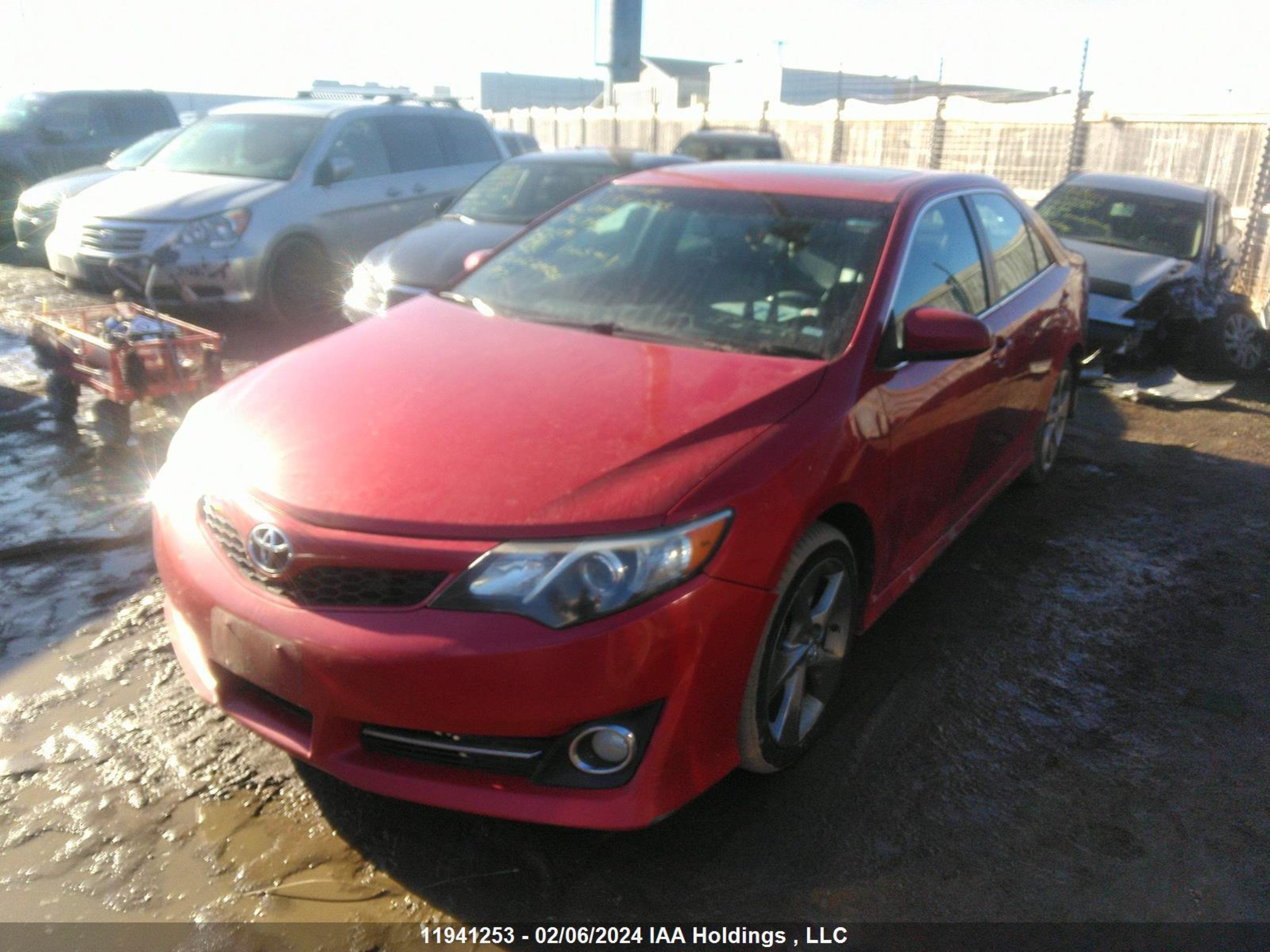 Photo 1 VIN: 4T1BF1FK7EU747998 - TOYOTA CAMRY 