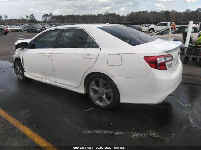 Photo 2 VIN: 4T1BF1FK7EU765840 - TOYOTA CAMRY 