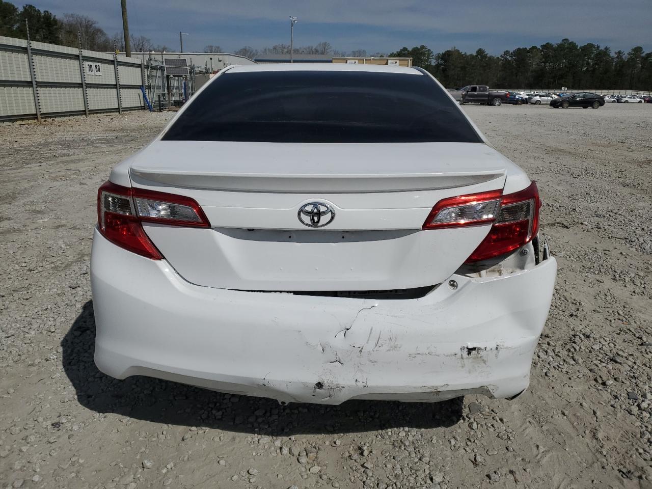 Photo 5 VIN: 4T1BF1FK7EU794464 - TOYOTA CAMRY 