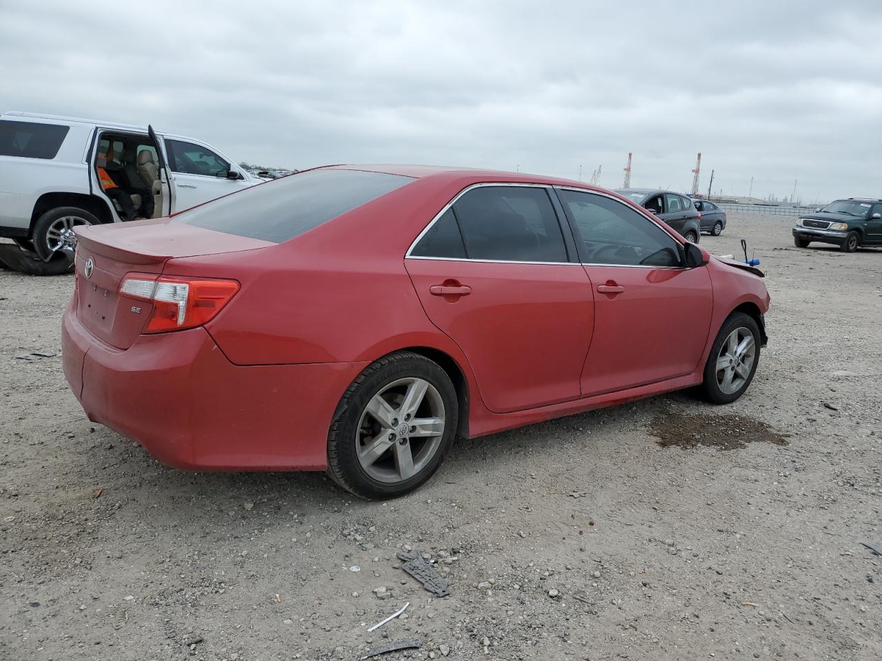 Photo 2 VIN: 4T1BF1FK7EU816513 - TOYOTA CAMRY 