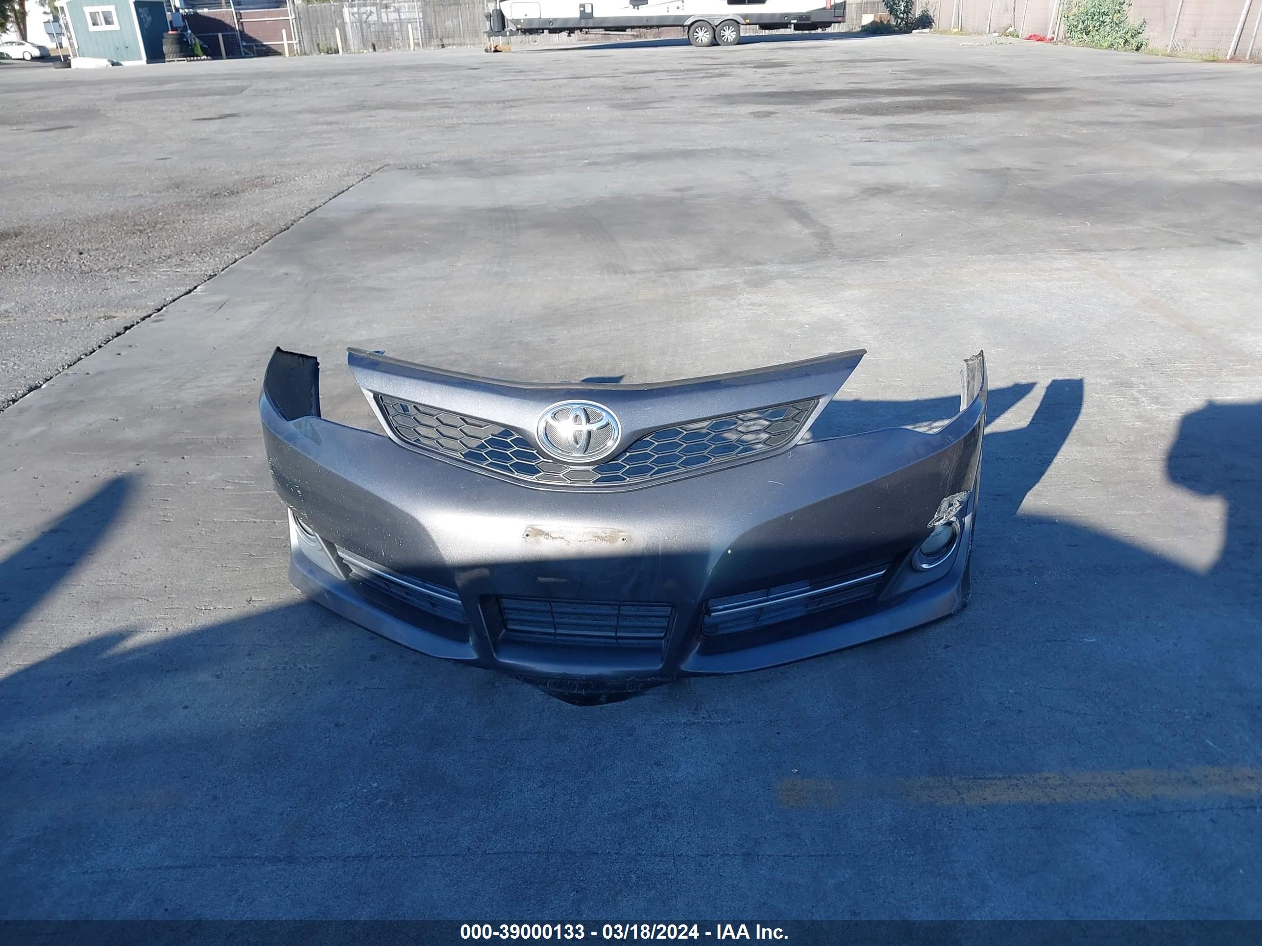 Photo 11 VIN: 4T1BF1FK7EU828645 - TOYOTA CAMRY 