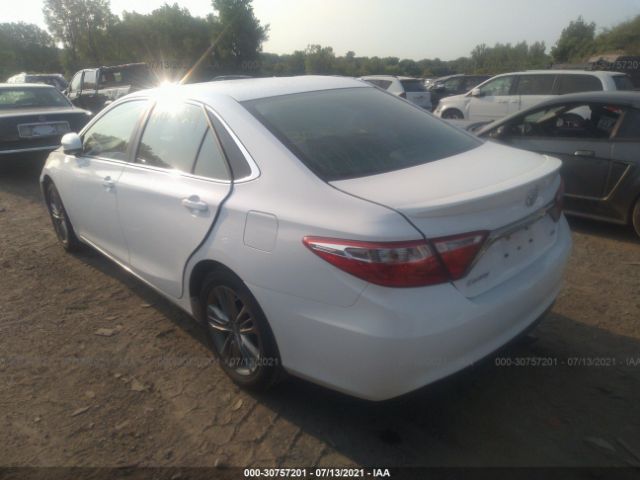 Photo 2 VIN: 4T1BF1FK7FU002878 - TOYOTA CAMRY 