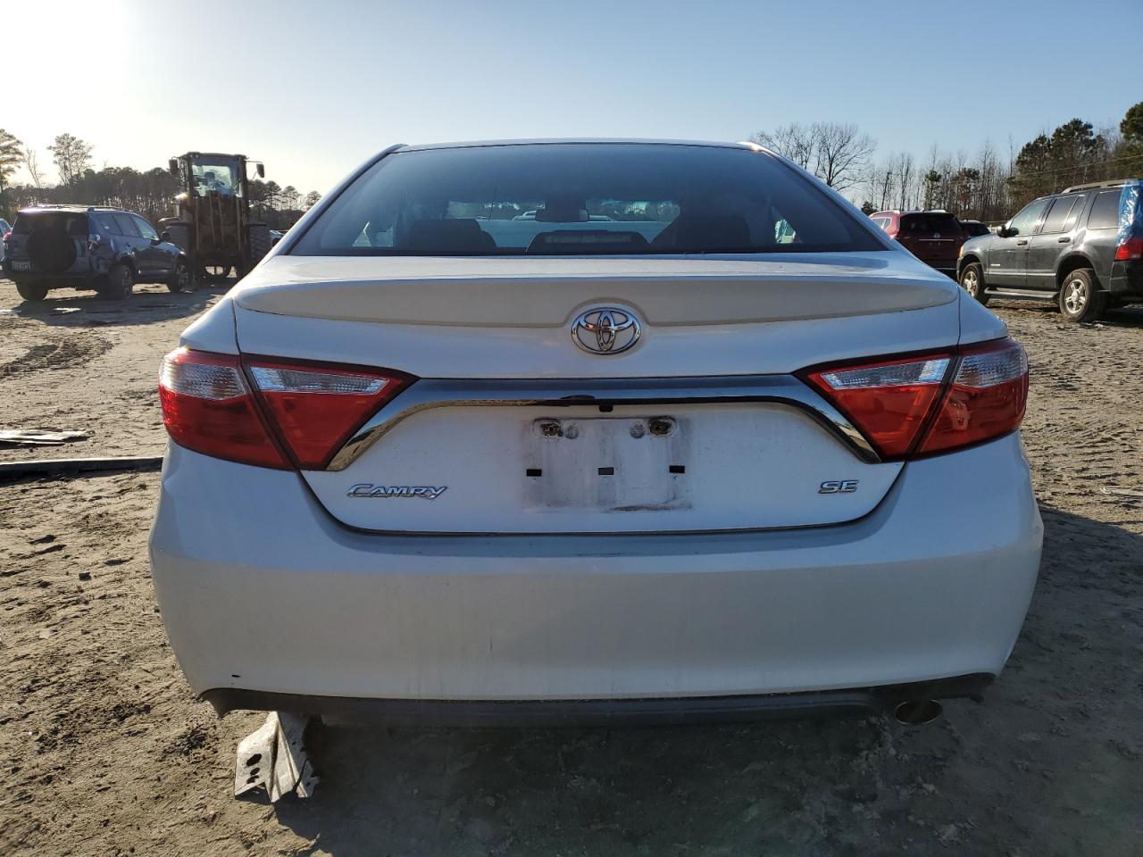 Photo 5 VIN: 4T1BF1FK7FU020393 - TOYOTA CAMRY 