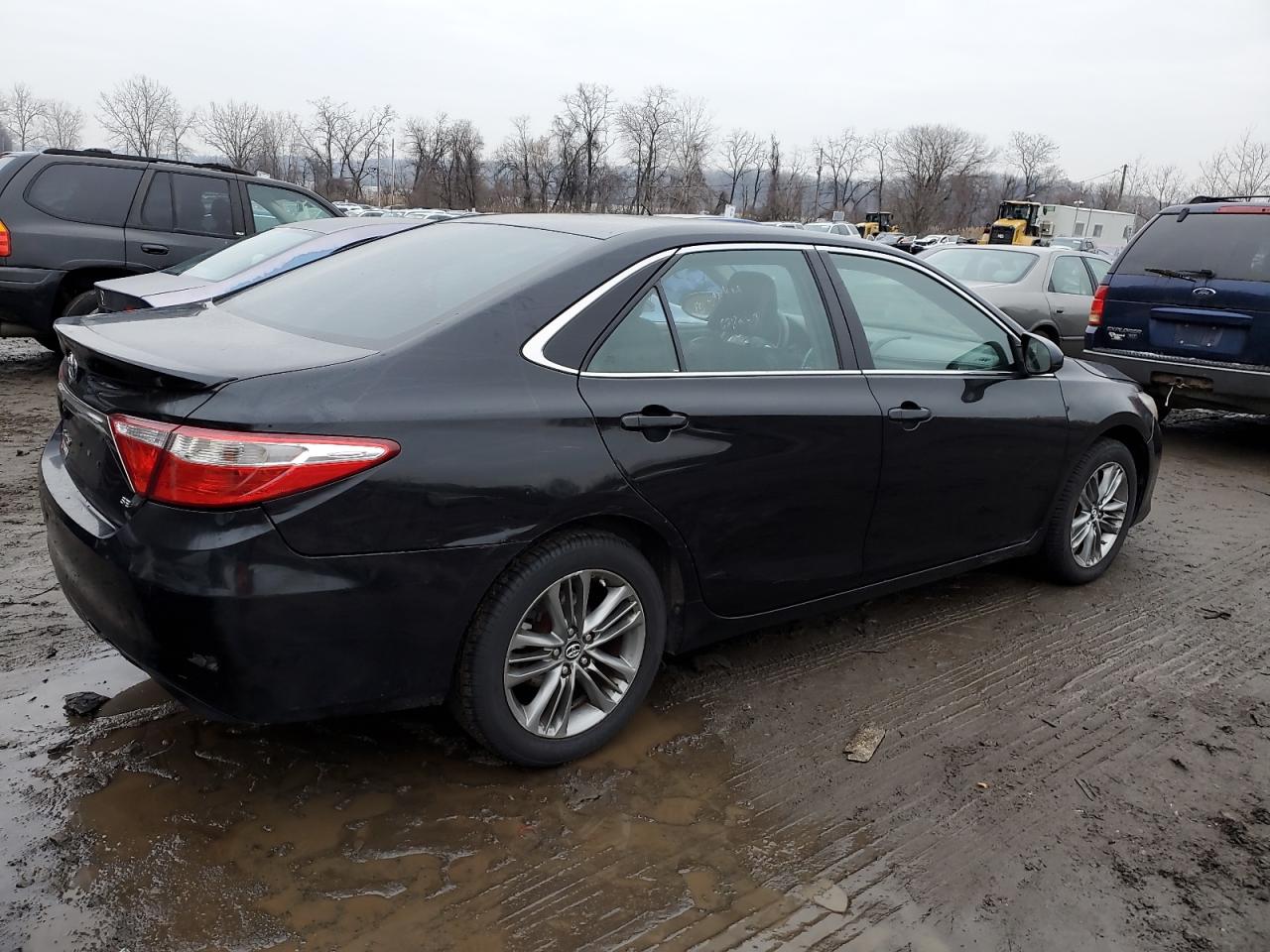 Photo 2 VIN: 4T1BF1FK7FU070968 - TOYOTA CAMRY 