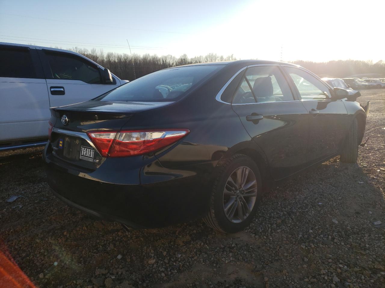 Photo 2 VIN: 4T1BF1FK7FU103757 - TOYOTA CAMRY 