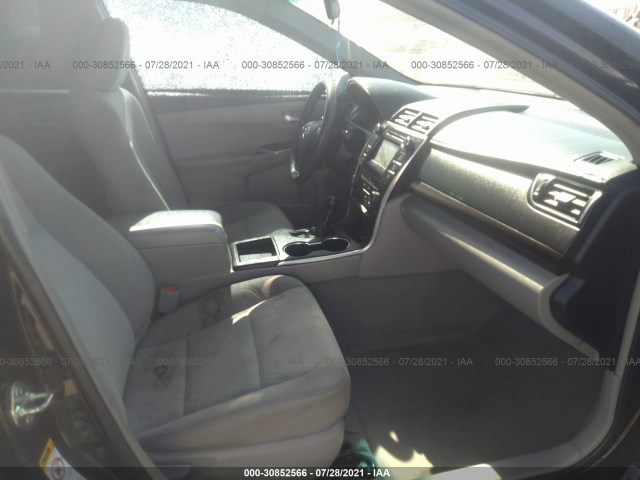 Photo 4 VIN: 4T1BF1FK7FU964324 - TOYOTA CAMRY 