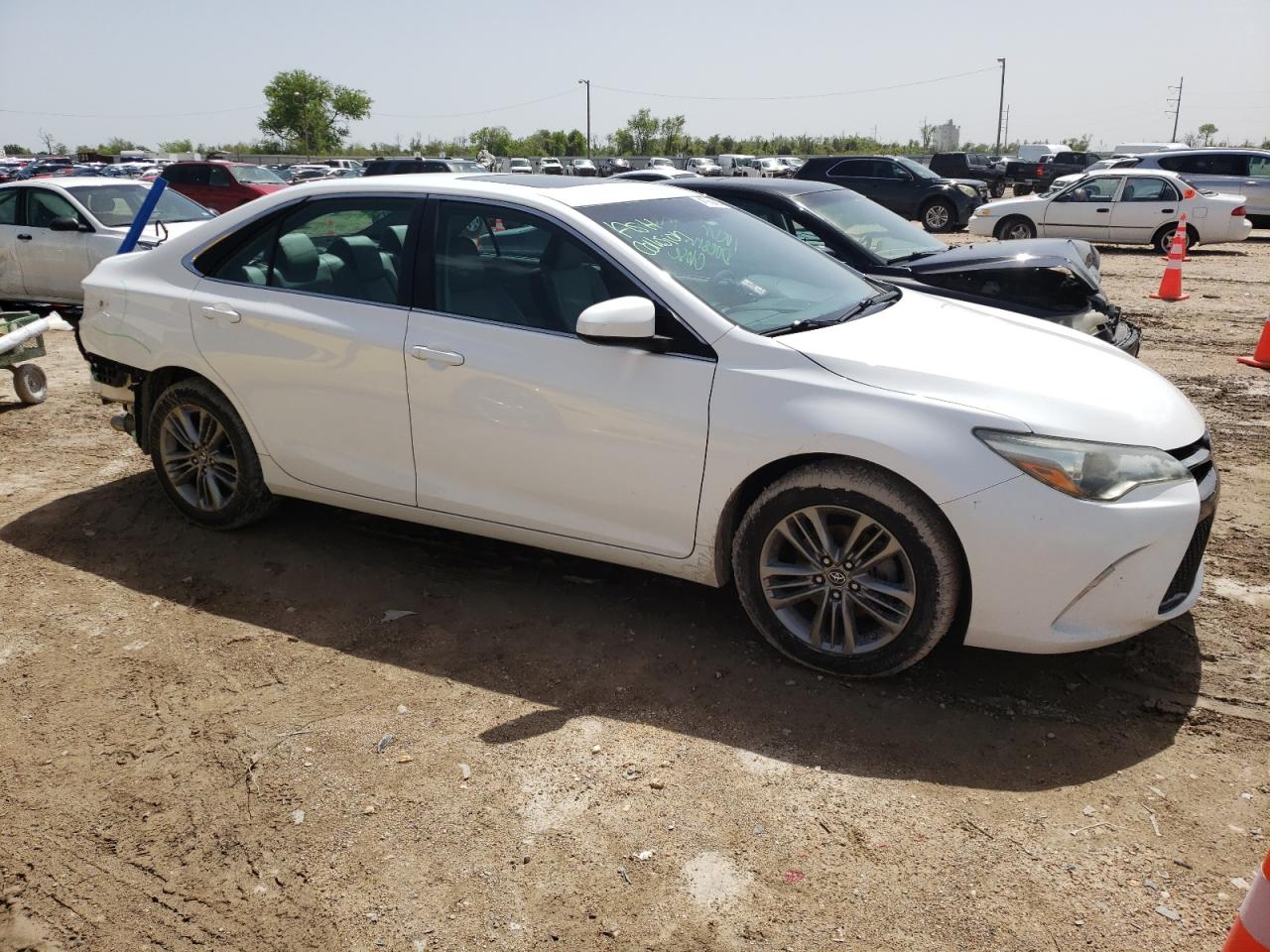 Photo 3 VIN: 4T1BF1FK7GU207053 - TOYOTA CAMRY 