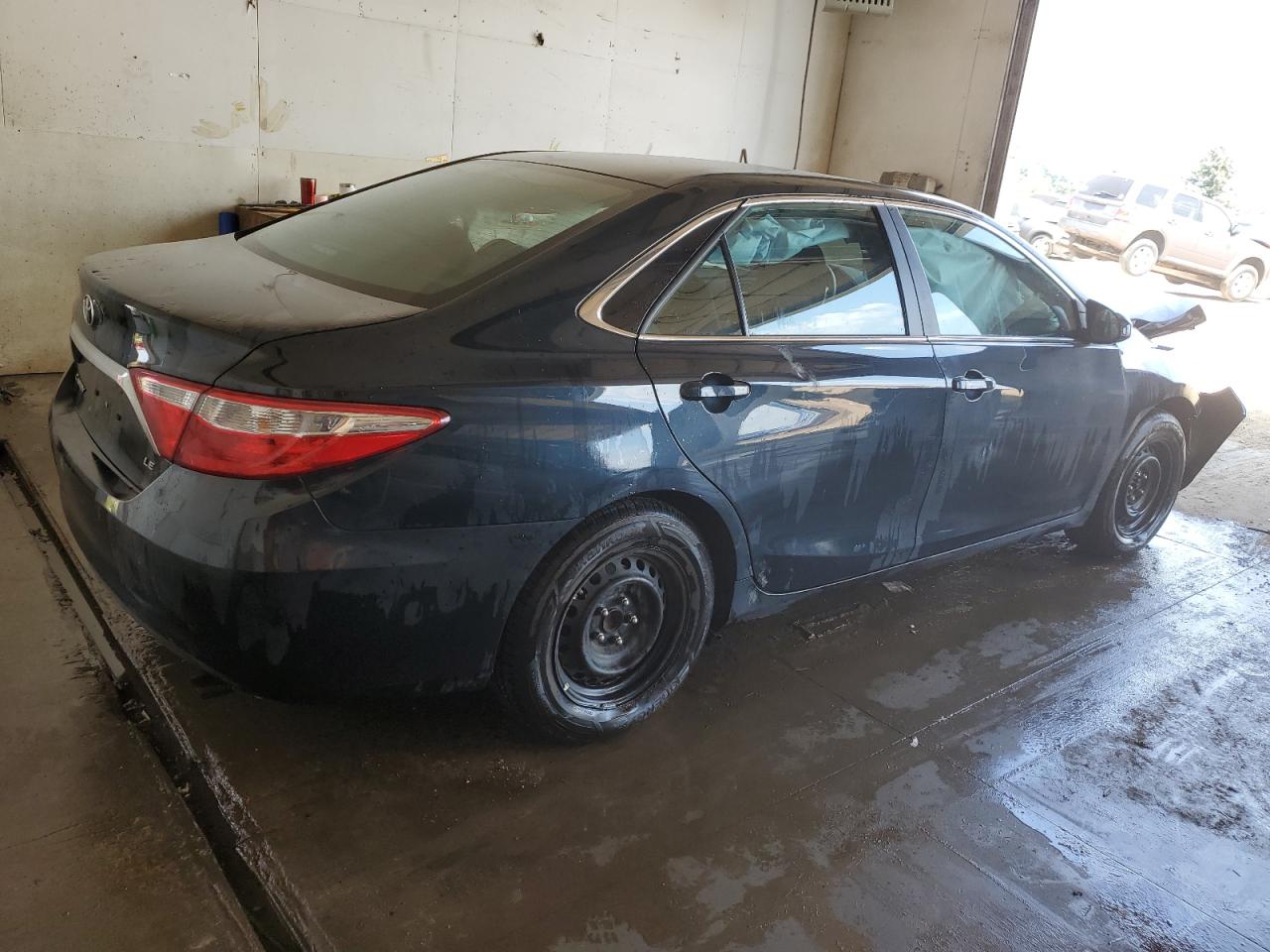 Photo 2 VIN: 4T1BF1FK7GU515730 - TOYOTA CAMRY 