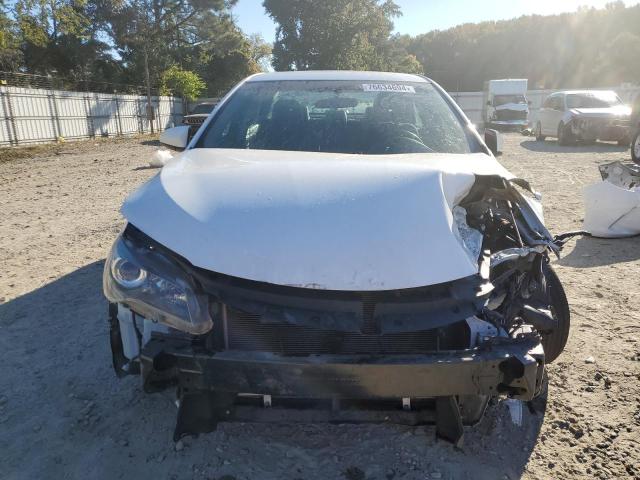 Photo 4 VIN: 4T1BF1FK7HU417685 - TOYOTA CAMRY LE 