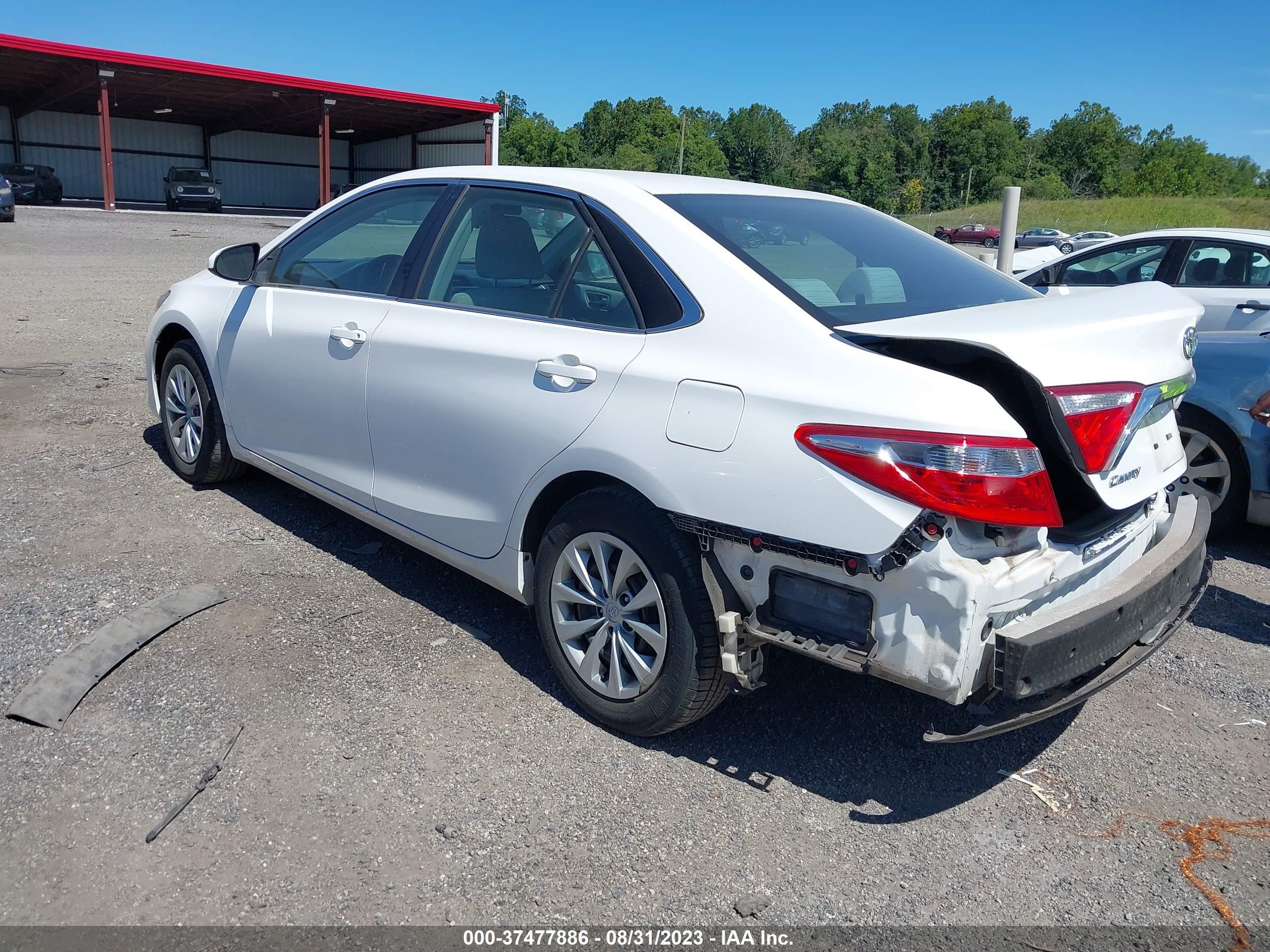 Photo 2 VIN: 4T1BF1FK7HU449486 - TOYOTA CAMRY 