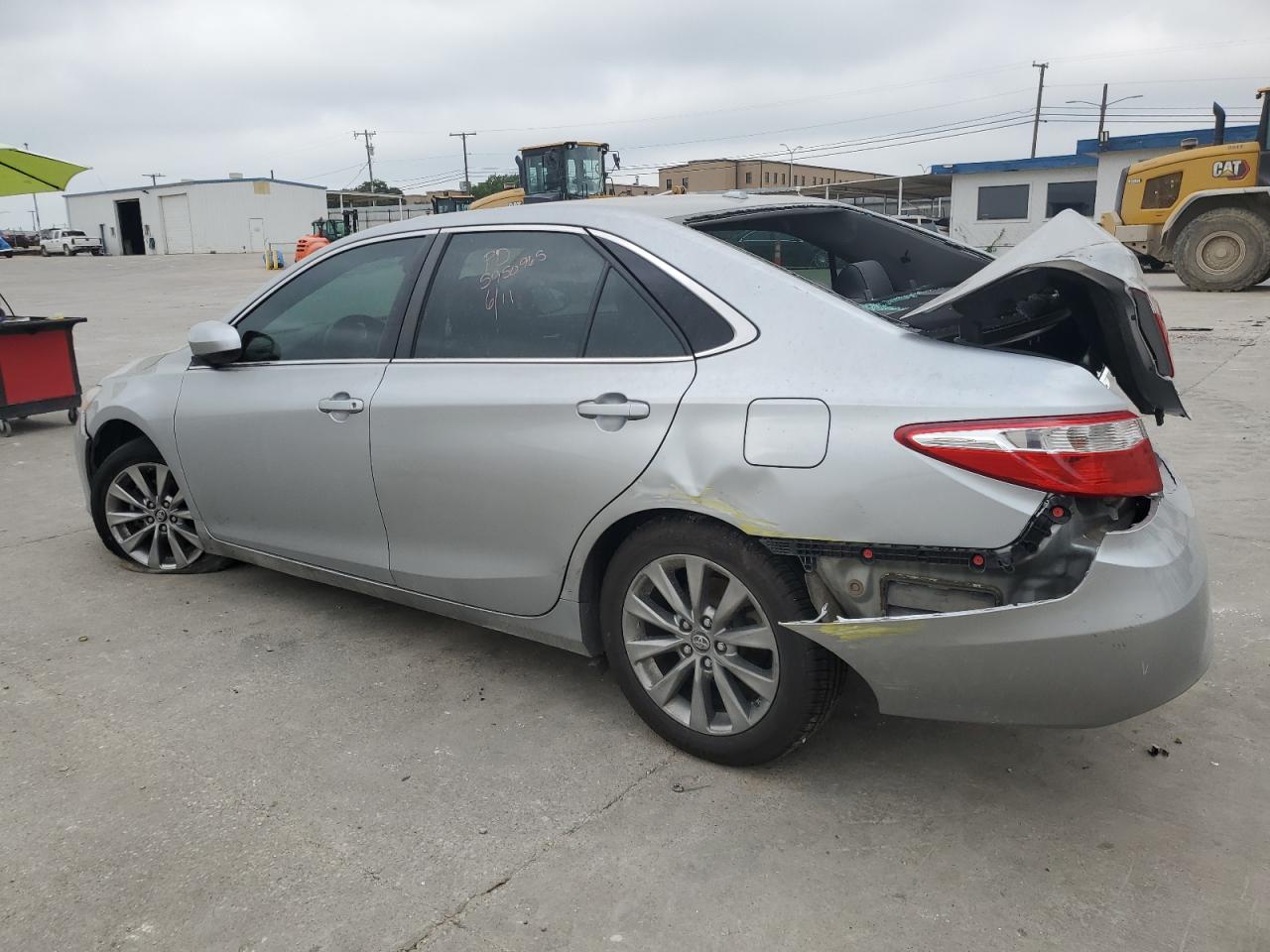 Photo 1 VIN: 4T1BF1FK7HU658713 - TOYOTA CAMRY 