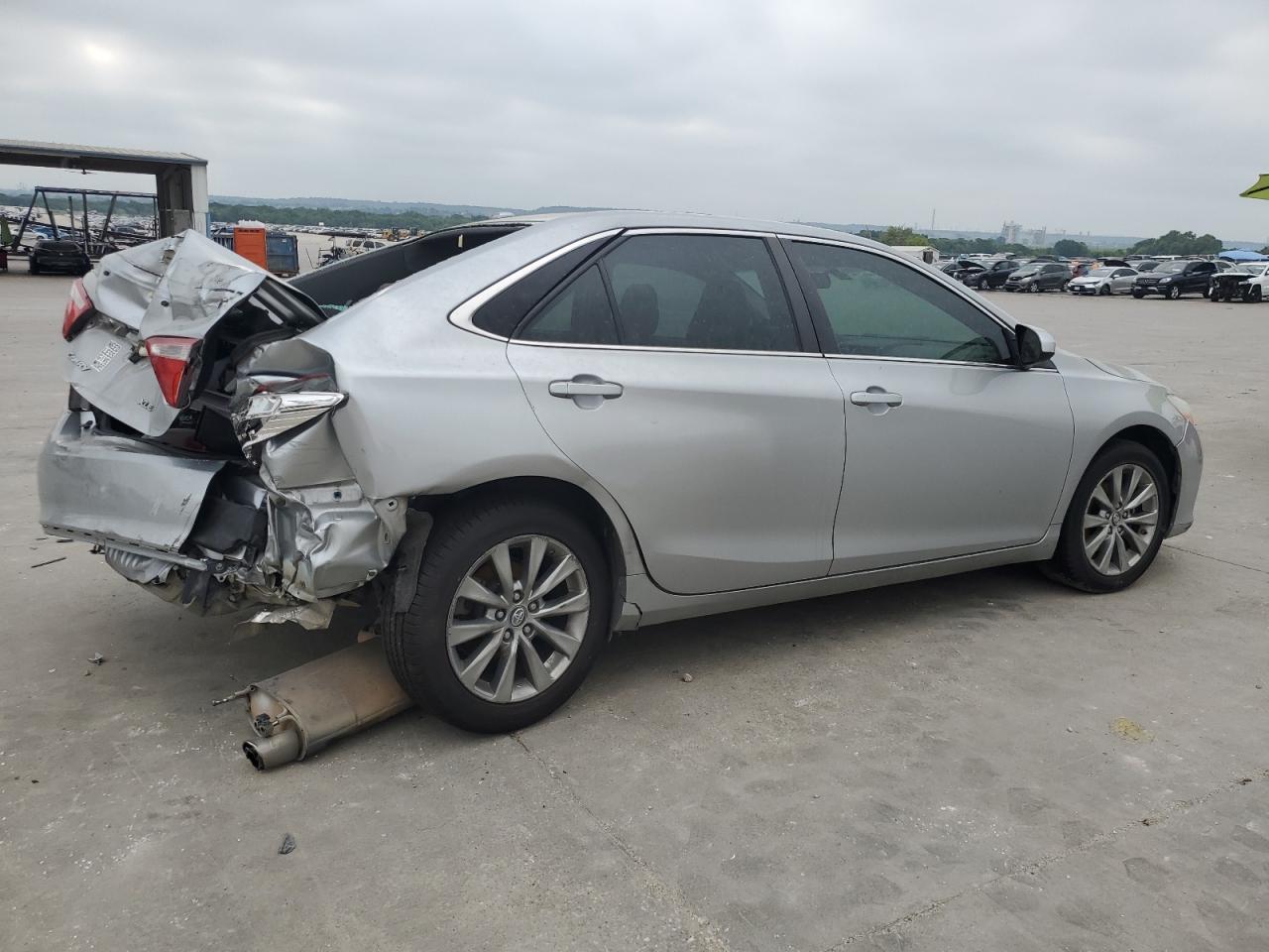 Photo 2 VIN: 4T1BF1FK7HU658713 - TOYOTA CAMRY 