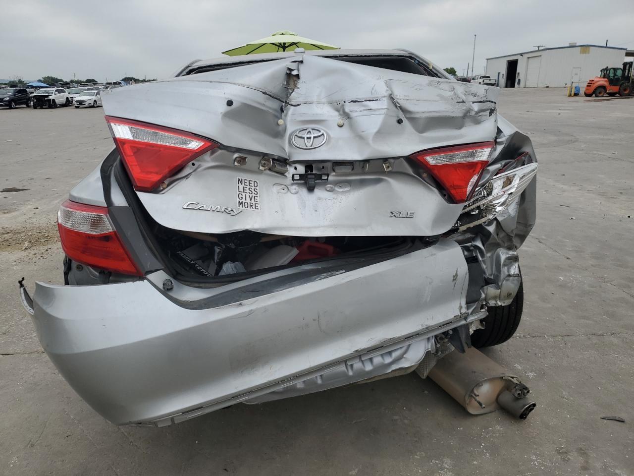 Photo 5 VIN: 4T1BF1FK7HU658713 - TOYOTA CAMRY 