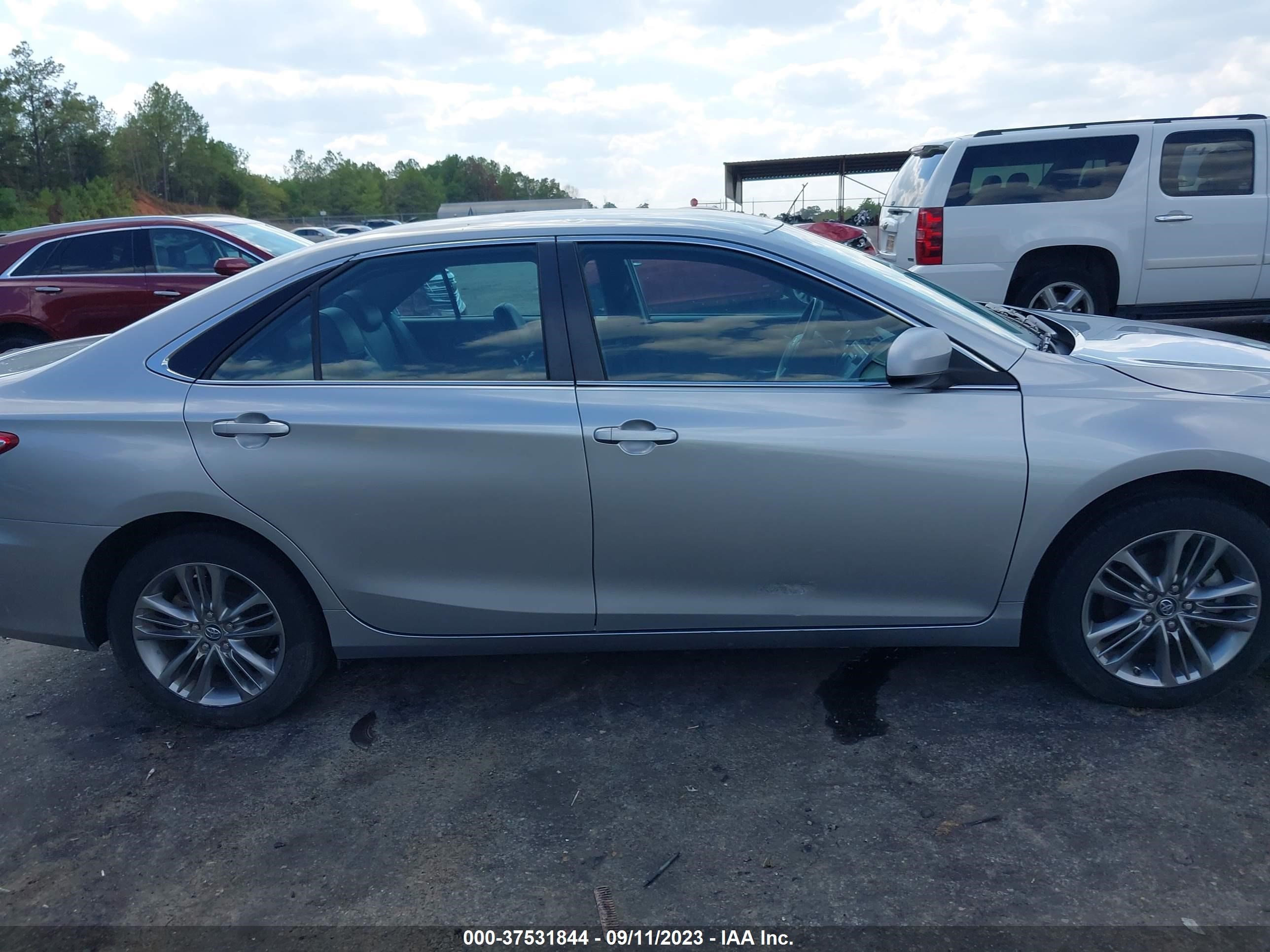 Photo 12 VIN: 4T1BF1FK7HU725150 - TOYOTA CAMRY 