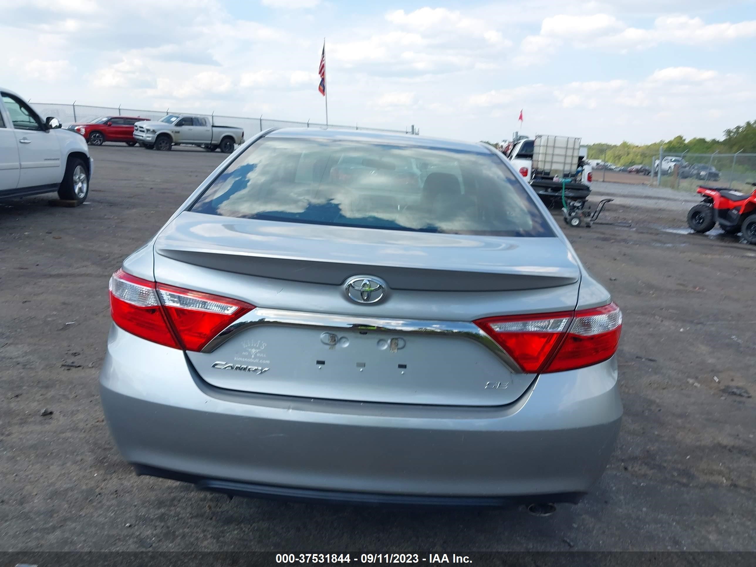 Photo 15 VIN: 4T1BF1FK7HU725150 - TOYOTA CAMRY 